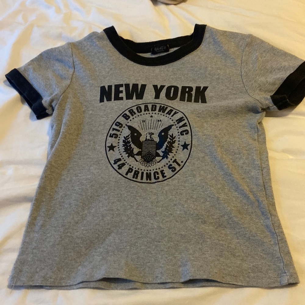 Brandy Melville NY black and gray top